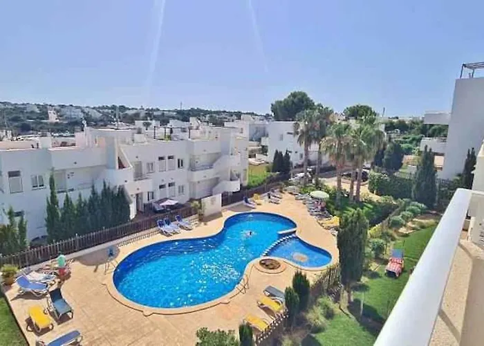 Great Penthouse With Pool And Private Roof Terrace